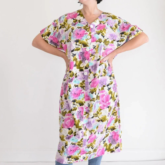 Vintage  Charles Carroll White & Pink Floral Short Sleeve Midi Dress - Picture 1 of 13